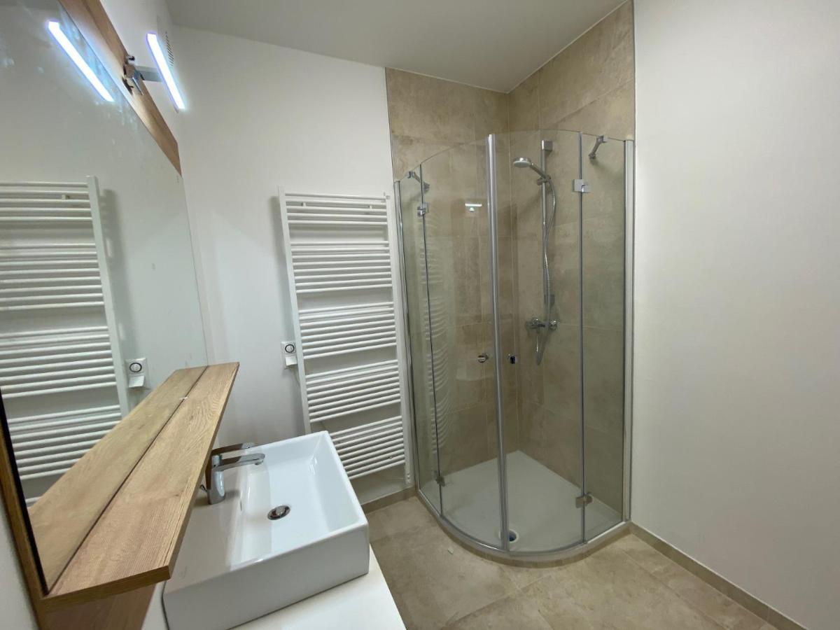 Freitag - H1 Apartment